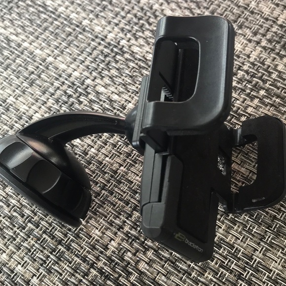 Brackerton phone holder